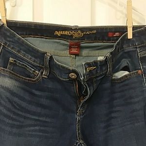 Arizona juniors size 7 curvy boot cut